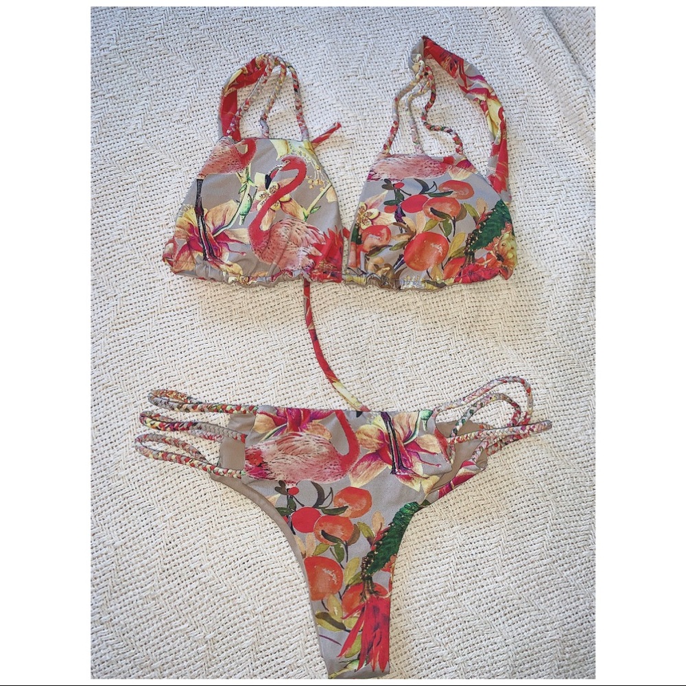 San Lorenzo le romantique set